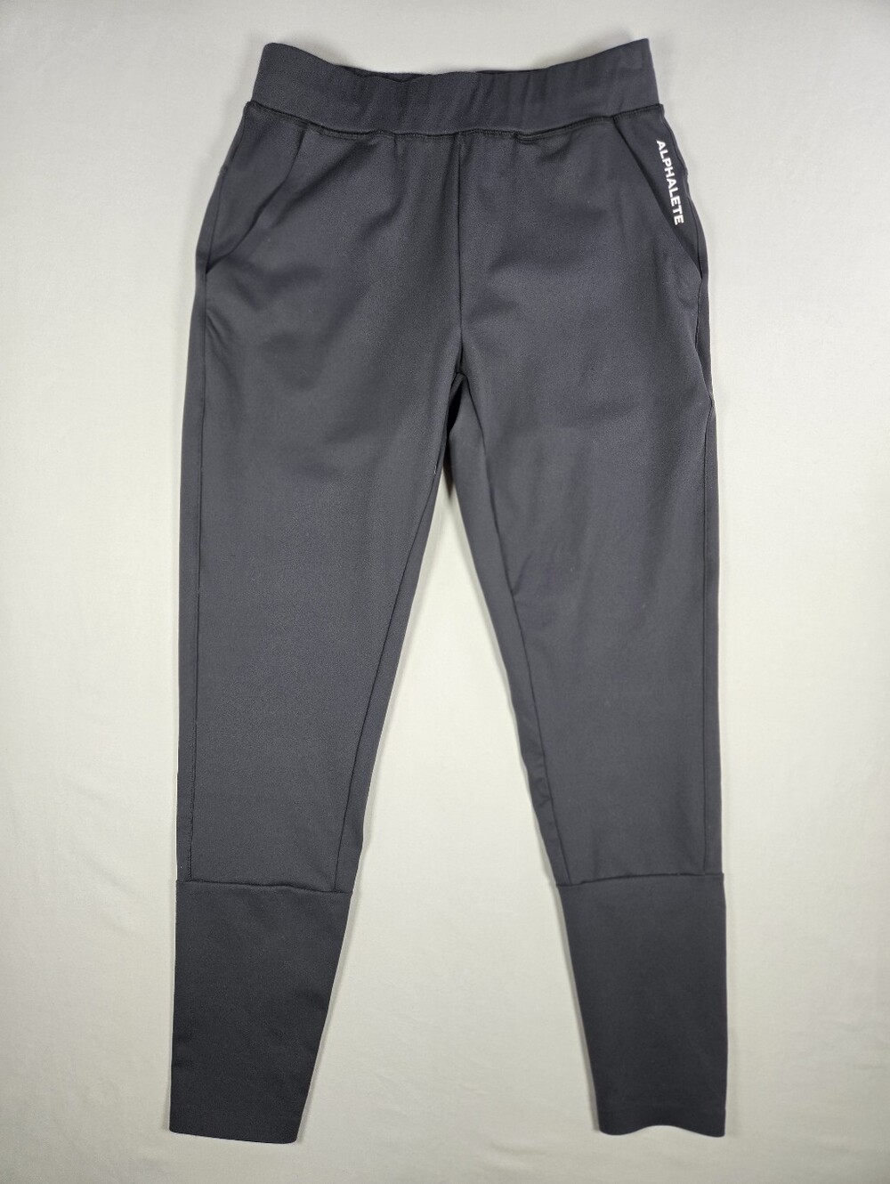 Alphalete Dark Charcoal Grey Nylon Tapered Jogger Gym Pants Women's Size Medium
